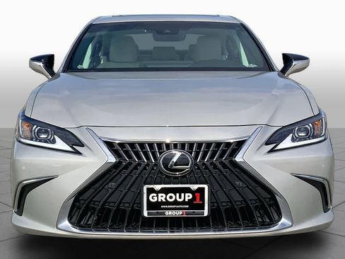 Used 2024 Lexus ES 350 w/ Premium Package FWD image 4