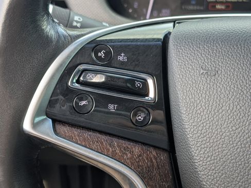 Used 2019 Cadillac XTS Luxury image 22