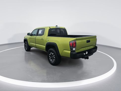 Used 2023 Toyota Tacoma TRD Off-Road w/ Technology Package image 5