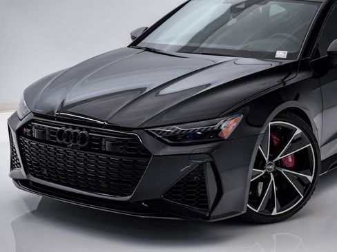 Used 2023 Audi RS 7 Sportback AWD/4WD image 4
