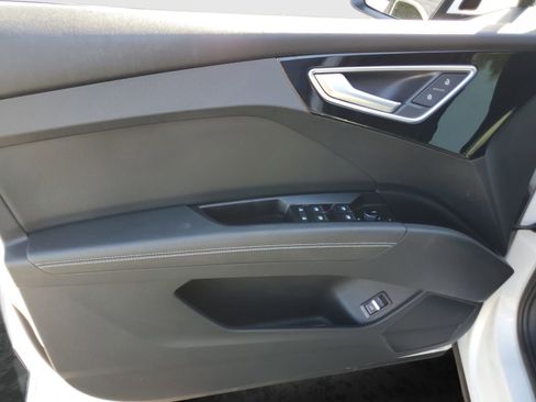 Used 2023 Audi Q4 e-tron Premium w/ 20" Wheel Package image 20