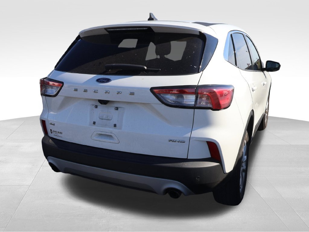 Used 2022 Ford Escape SE AWD/4WD image 16