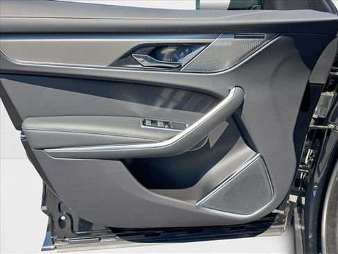 New 2026 Jaguar F-PACE R-Dynamic S image 23