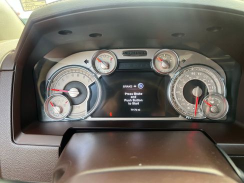 Used 2017 RAM 3500 Laramie Longhorn w/ Convenience Group image 37