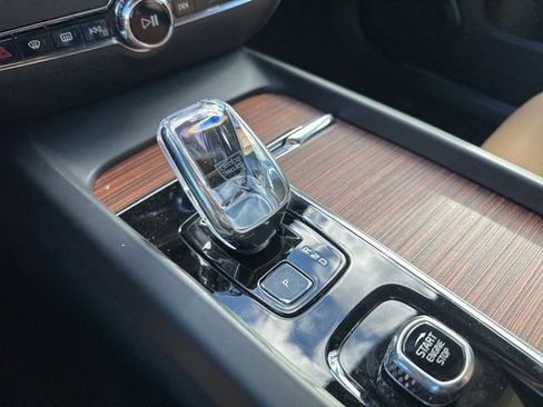 New 2026 Volvo V60 B5 Cross Country Ultra w/ Climate Package image 14