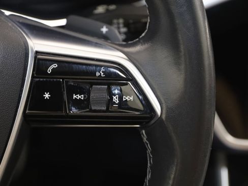 Used 2021 Audi A7 e Premium Plus w/ Black Optic Package image 39