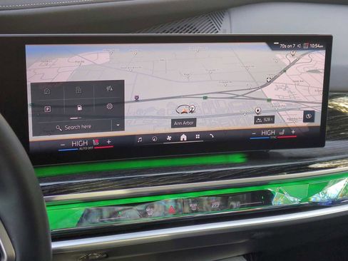 Certified 2024 BMW 760i xDrive w/ Executive Package image 30