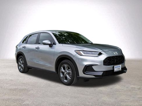 Used 2026 Honda HR-V LX image 2