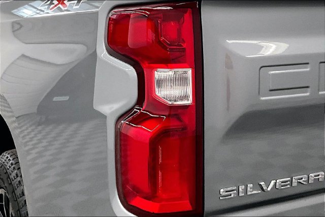 Used 2023 Chevrolet Silverado 1500 RST w/ All Star Edition Plus AWD/4WD image 36