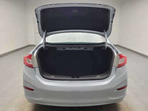Used 2017 Chevrolet Cruze LT FWD image 29