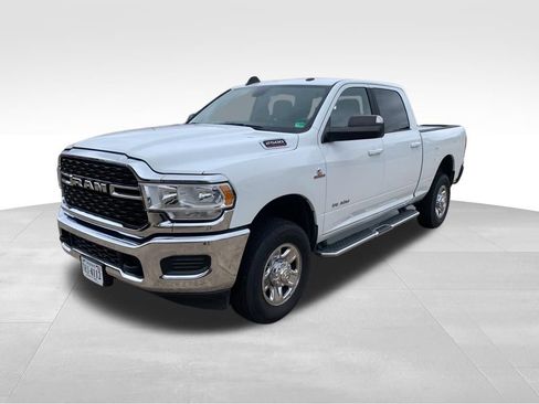 Used 2022 RAM 2500 Big Horn AWD/4WD image 2