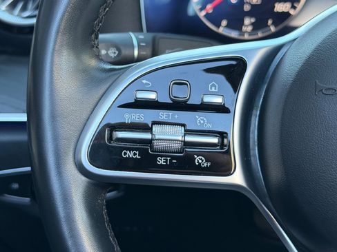 Used 2019 Mercedes-Benz E 450 Cabriolet image 32