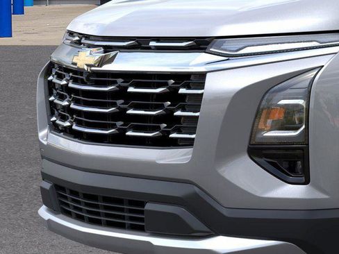 New 2026 Chevrolet Equinox LT w/ Convenience Package II image 13