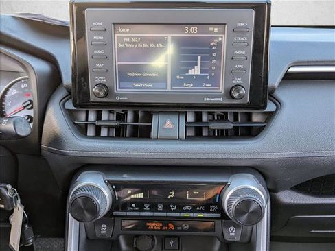 Used 2022 Toyota RAV4 LE image 14