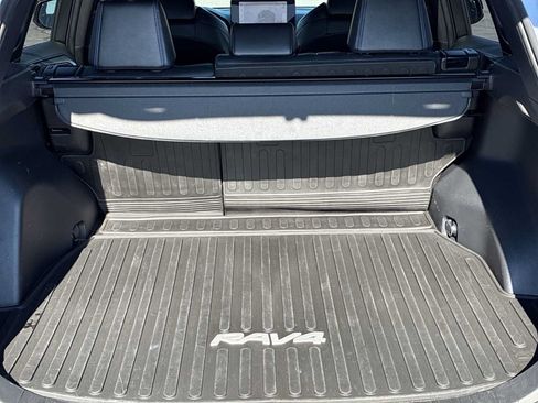 Used 2023 Toyota RAV4 XSE AWD/4WD image 21