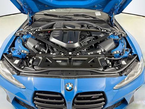 New 2025 BMW M4 xDrive Competition image 28