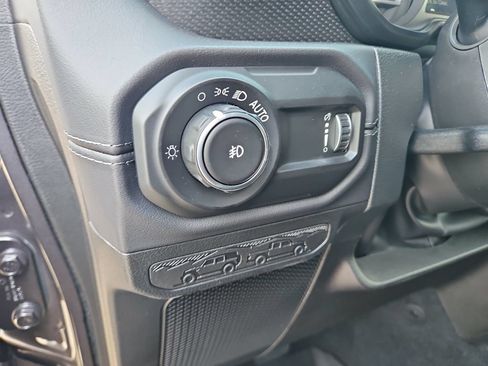 New 2026 Jeep Wrangler Unlimited Rubicon AWD/4WD image 18