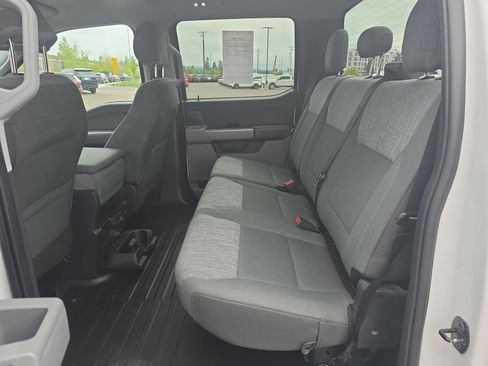 Used 2021 Ford F150 XLT w/ Equipment Group 301A Mid AWD/4WD image 16