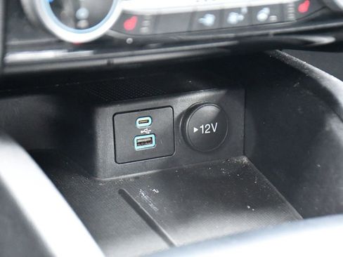 Used 2022 Ford Escape SEL image 32