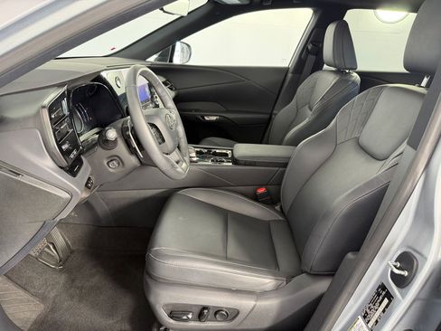 Used 2023 Lexus RX 350 FWD w/ Cold Area Package image 5
