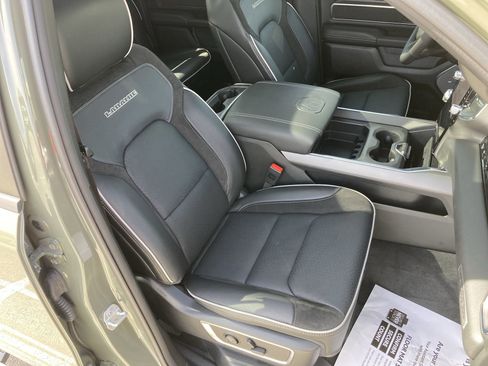 Used 2026 RAM 1500 Laramie w/ Night Edition image 28