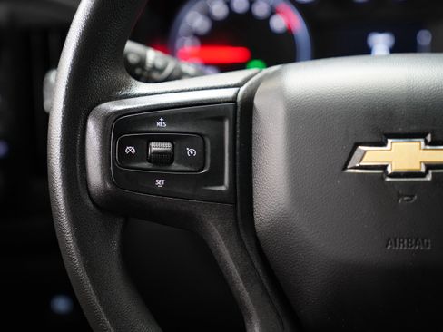 Used 2019 Chevrolet Silverado 1500 Custom w/ Custom Value Package image 18