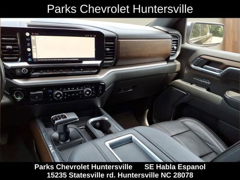 Certified 2022 Chevrolet Silverado 1500 High Country w/ Technology Package AWD/4WD image 24