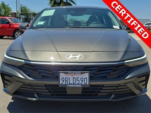 Used 2024 Hyundai Elantra Limited image 24