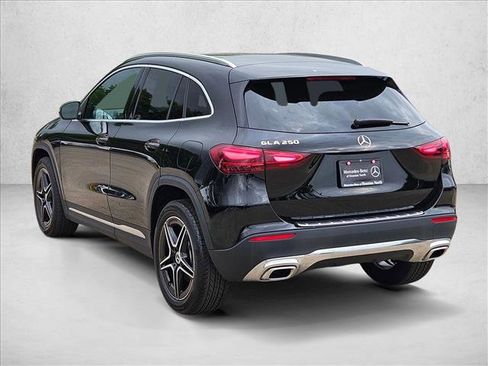 Certified 2026 Mercedes-Benz GLA 250 image 8