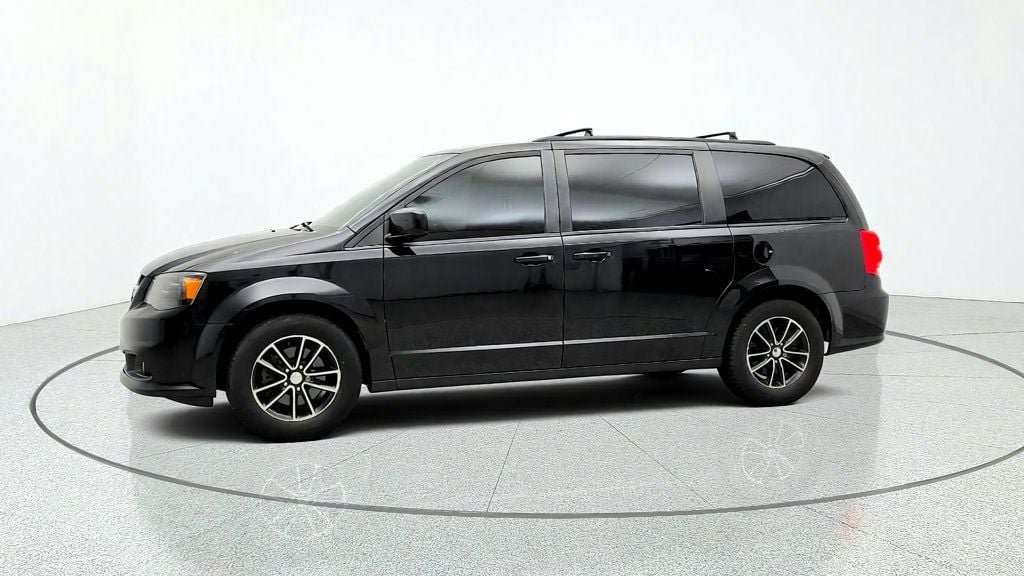 Used 2018 Dodge Grand Caravan GT FWD image 8