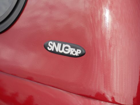 Used 2015 GMC Canyon SLT image 19