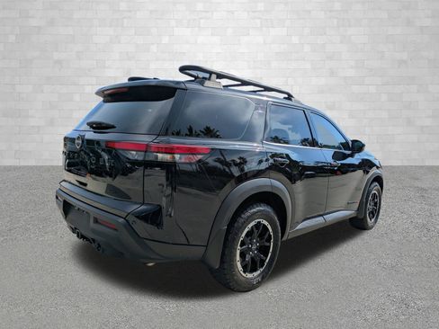 Used 2024 Nissan Pathfinder Rock Creek AWD/4WD image 2