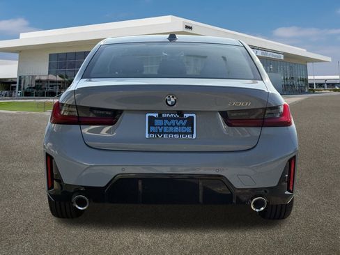 New 2026 BMW 330i Sedan w/ M Sport Package image 9