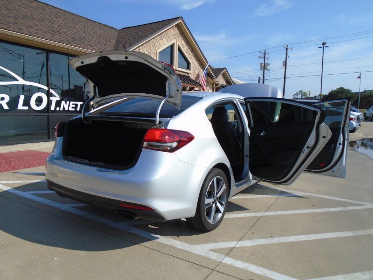 Used 2017 Kia Forte EX FWD image 22