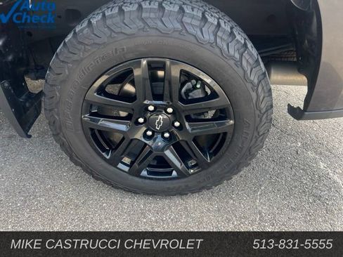 Used 2023 Chevrolet Silverado 1500 RST w/ Convenience Package II AWD/4WD image 5