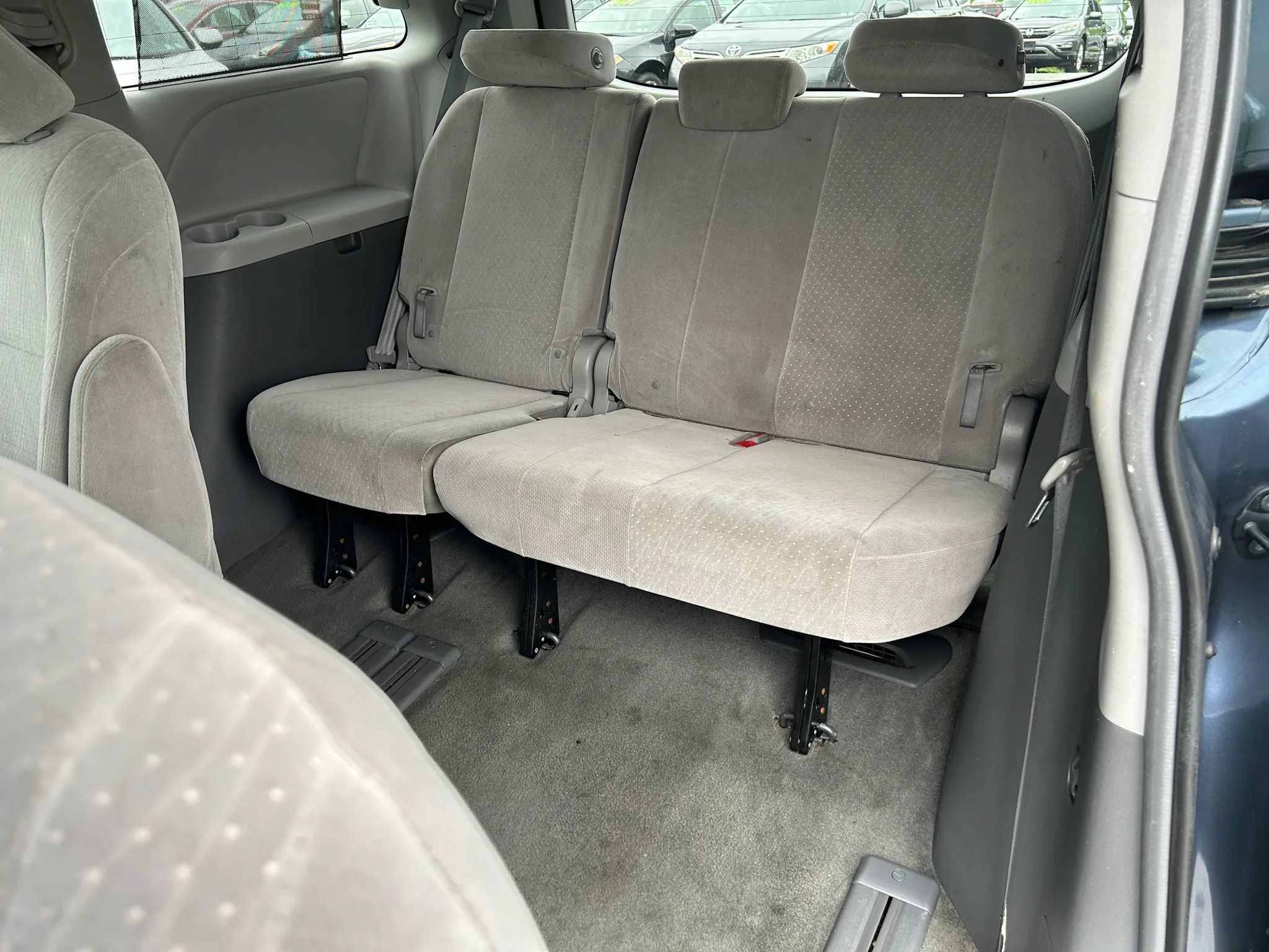 Used 2017 Toyota Sienna LE FWD image 12