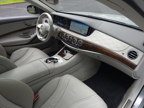 Used 2017 Mercedes-Benz S 63 AMG 4MATIC Sedan w/ Warmth & Comfort Package image 22