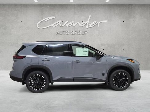New 2026 Nissan Rogue Dark Armor FWD image 17