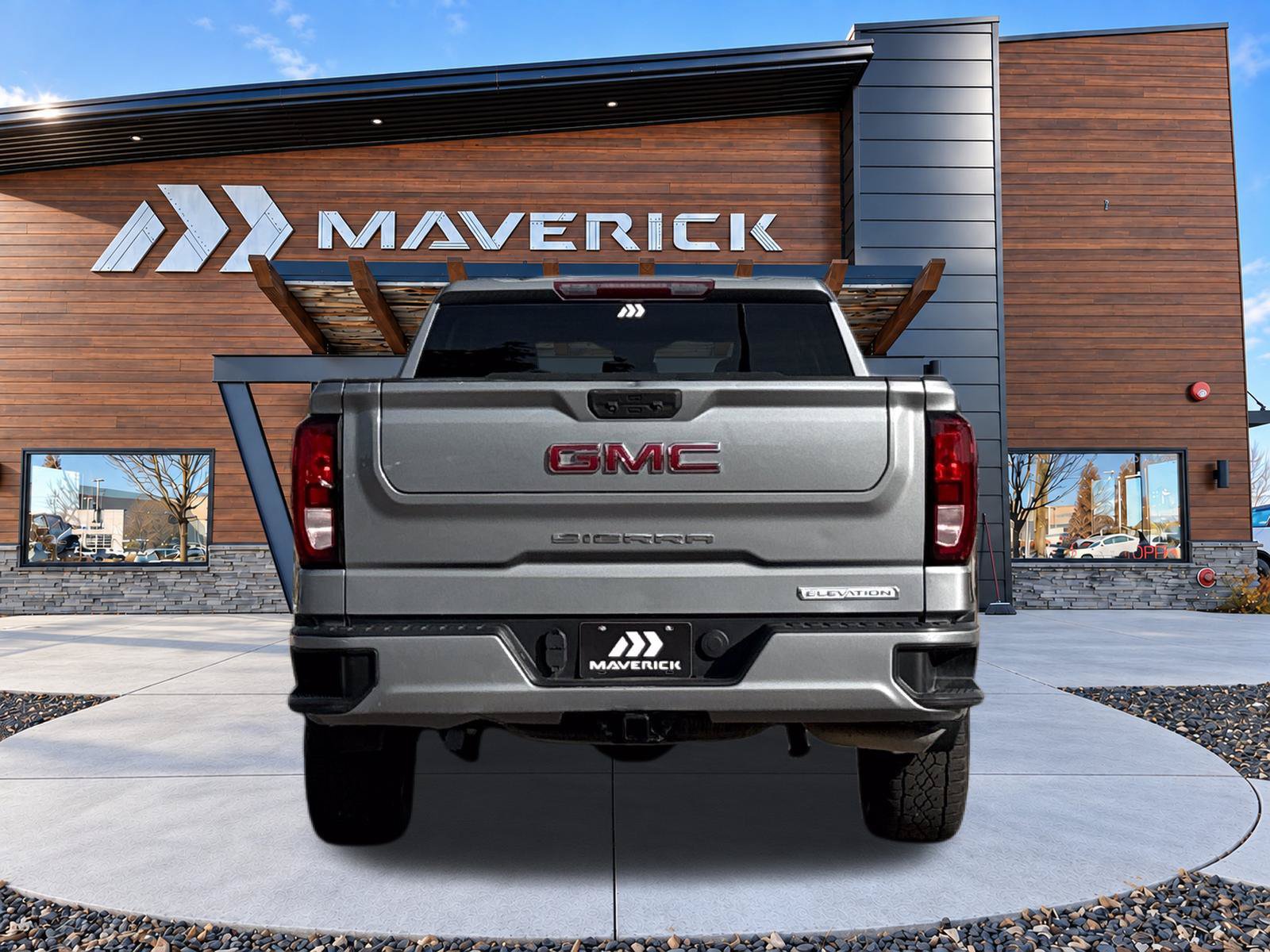 Used 2023 GMC Sierra 1500 Elevation AWD/4WD image 9
