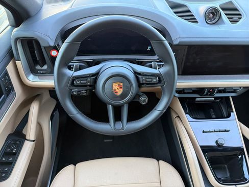 Certified 2026 Porsche Cayenne S AWD/4WD image 14