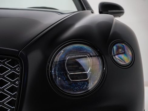 Used 2022 Bentley Continental GT AWD/4WD image 7