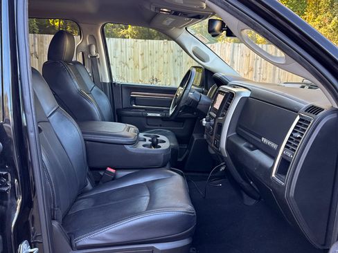 Used 2018 RAM 1500 Laramie w/ Convenience Group image 31