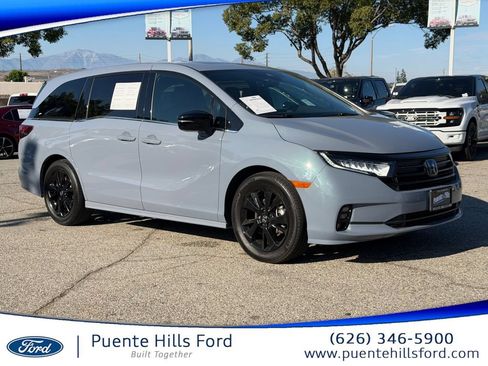 Used 2024 Honda Odyssey Sport image 1