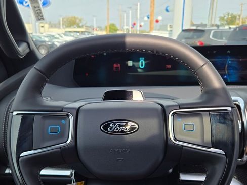 New 2025 Ford Expedition Platinum w/ Stealth Performance Package image 35