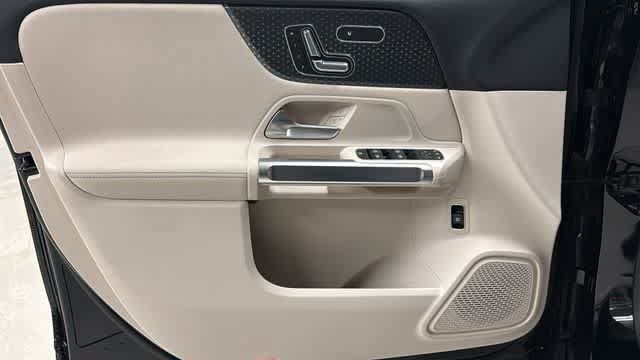 Certified 2026 Mercedes-Benz GLB 250 4MATIC image 13