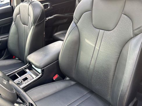 Used 2023 Kia Sorento SX AWD/4WD image 20
