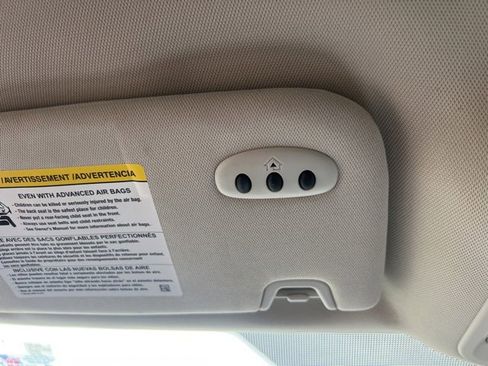 Used 2023 Ford Edge SEL w/ Sport Appearance Package image 34