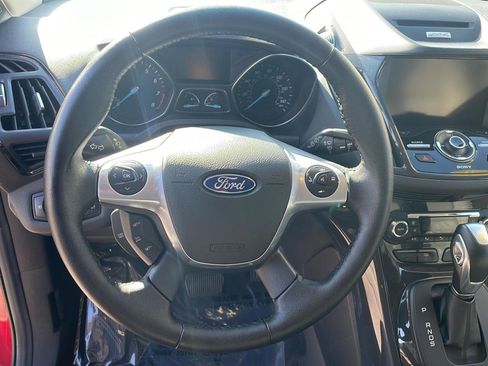 Used 2015 Ford Escape Titanium image 18