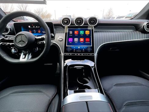 Used 2026 Mercedes-Benz GLC 43 AMG 4MATIC image 16