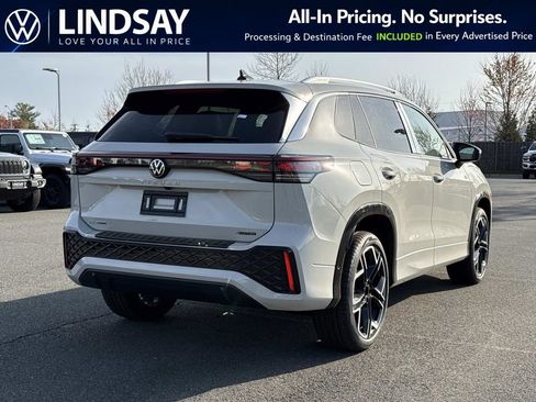 New 2026 Volkswagen Tiguan SEL R-Line AWD/4WD image 3